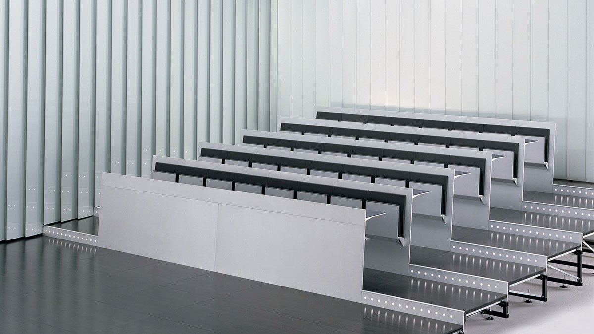 pose mobilier amphi lamm Blade