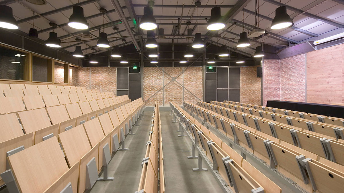 lamm E-4000 mobilier amphi
