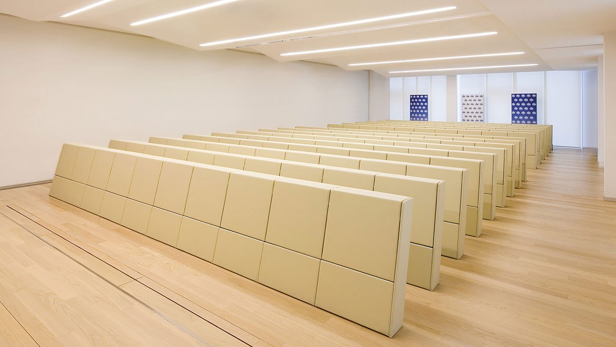 Mobilier amphi Genya