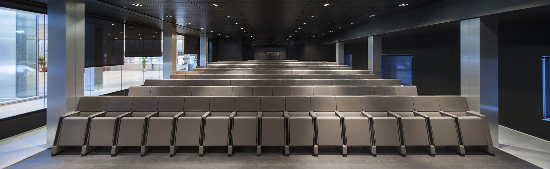 siege L213 lamm auditorium