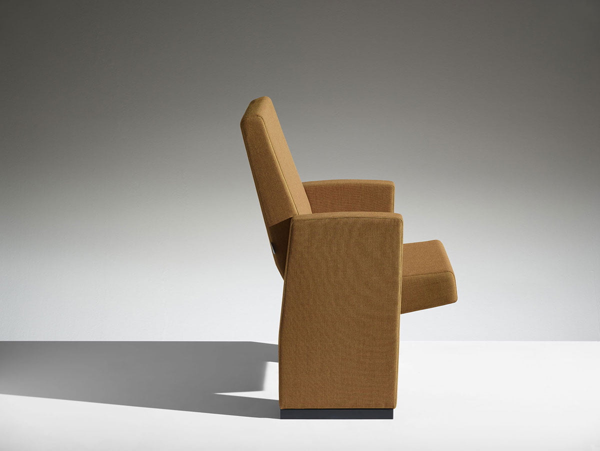 lamm M100 fauteuils amphi