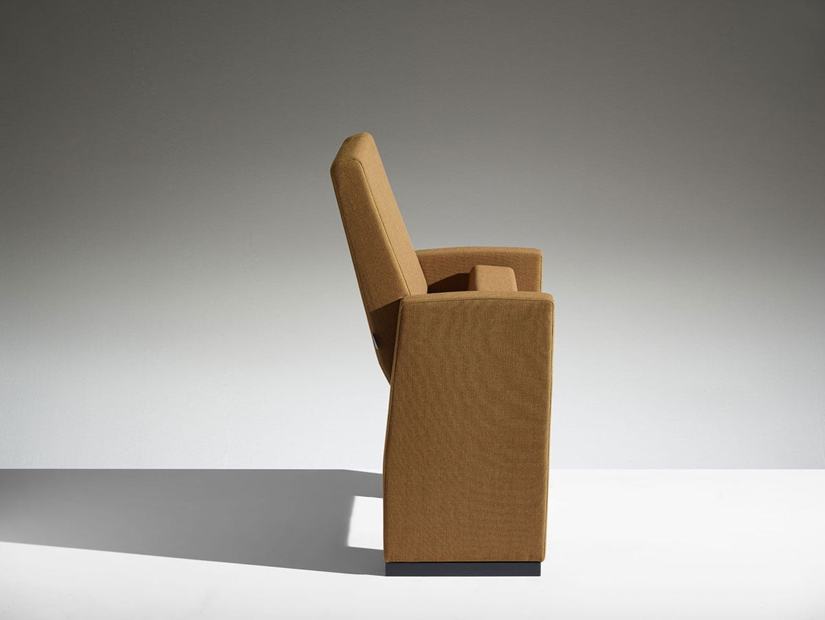 Mobilier M100