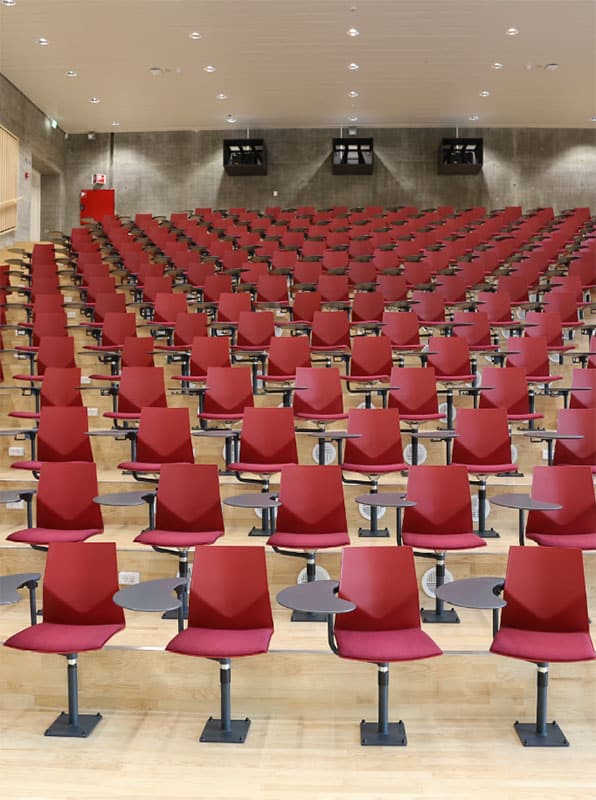 chaise-formation-ino-audi-ecritoire-tablette