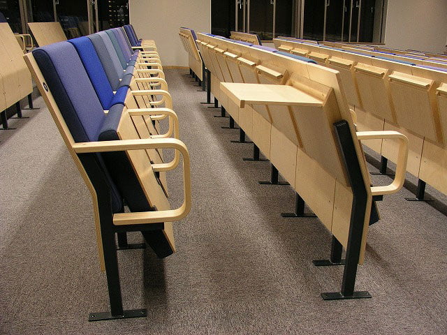 pori-fauteuil-2