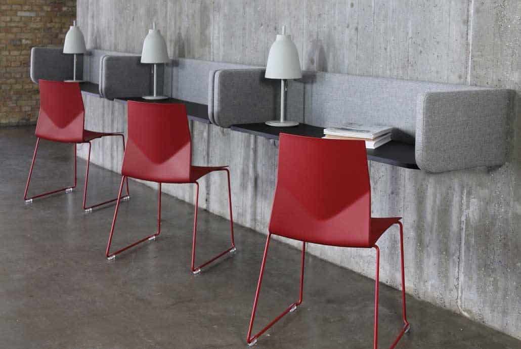 chaise-cast2-line