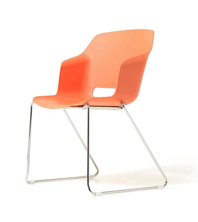chaise rouge de formation