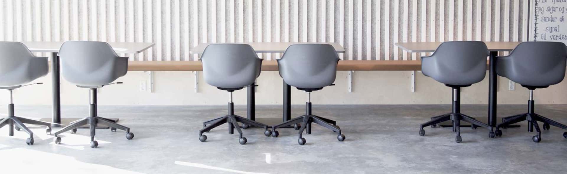 chaise four me 66 roulettes