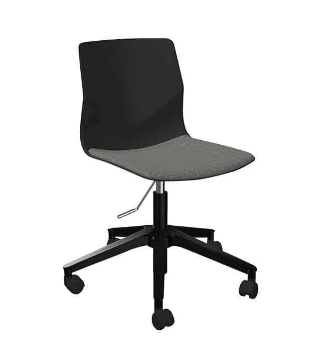 chaise avec roulettes