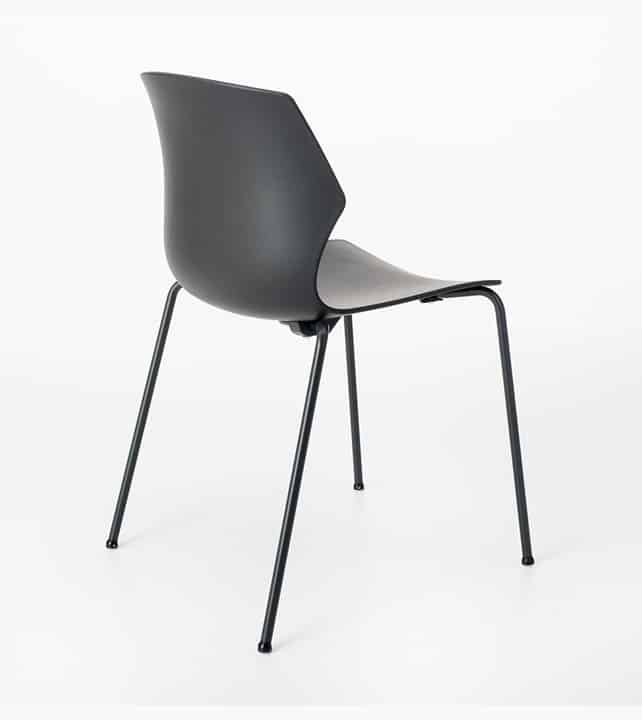 no frill Chaise