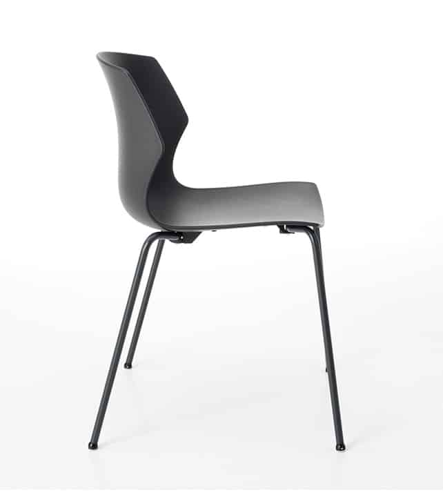 Chaise no frill