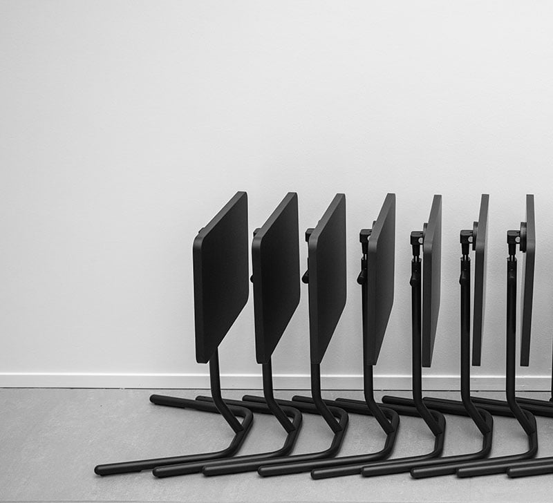 y-table-10
