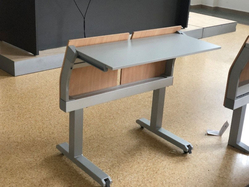 E4000 Tablettes roulettes